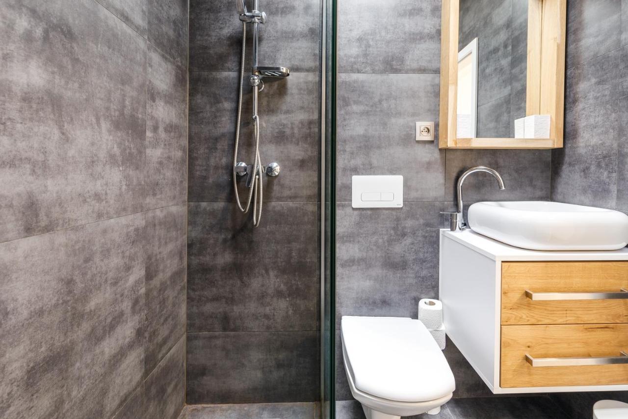 Mountain View Apartment By Mountain Ways Loučná pod Klínovcem المظهر الخارجي الصورة